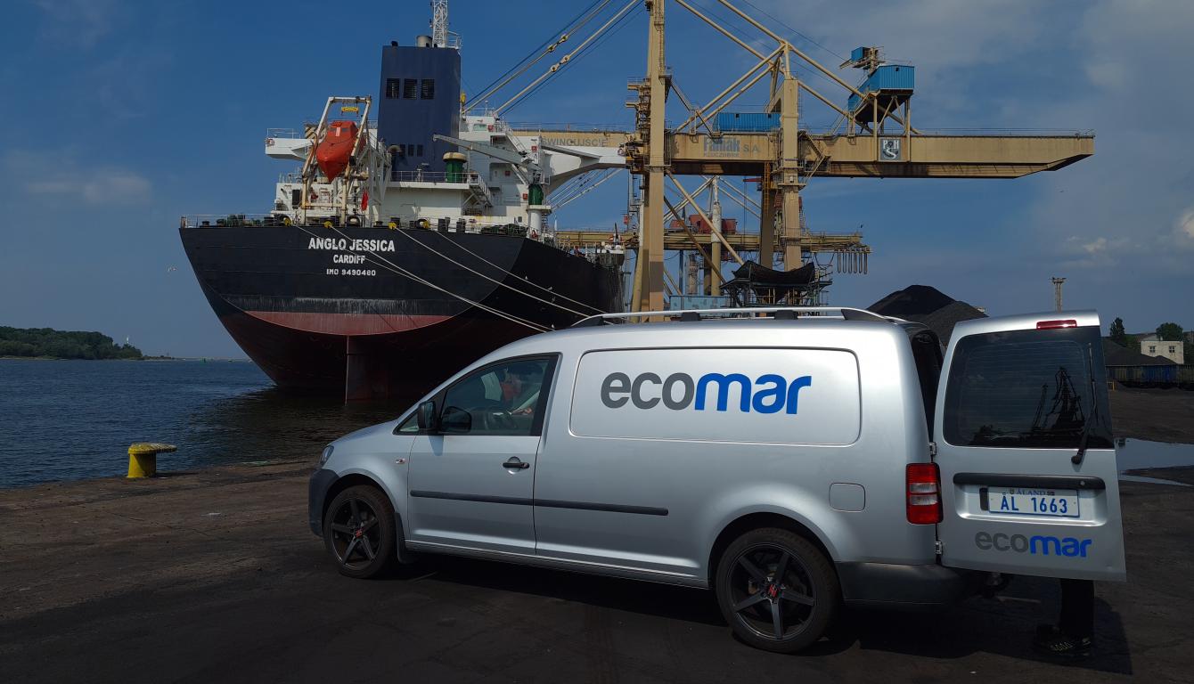 Ecomar_ServiceCar